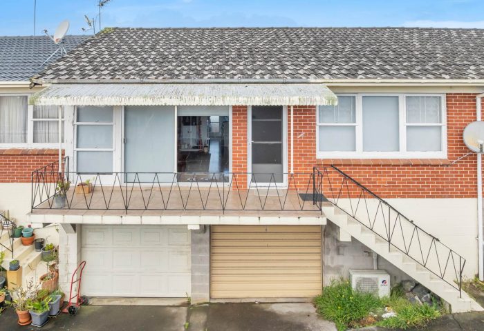 3/12 Eden View Road, Sandringham, Auckland, 1025, New Zealand