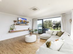 27 Edinburgh Street, Waimate, Canterbury, 7924, New Zealand