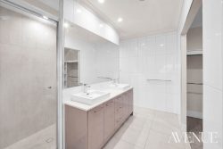 8 Follett St, Yarrabilba QLD 4207, Australia