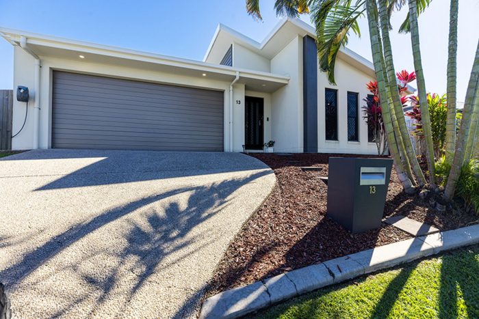 13 Majesty St, Rural View QLD 4740, Australia