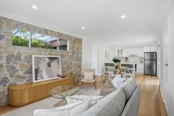 58 George St, Tighes Hill NSW 2297, Australia