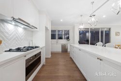 Unit 4/50 Glenburnie Rd, Mitcham VIC 3132, Australia