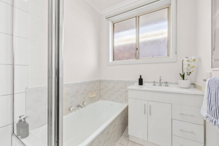 3/39 Golf Rd, Oakleigh South VIC 3167, Australia