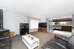 38 Hedges Street, Sanson, Manawatu, Manawatu / Whanganui, 4817, New Zealand
