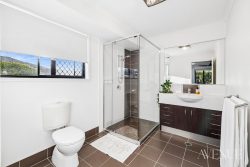 48-50 Heysen Rd, New Beith QLD 4124, Australia