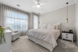 34 Hollyhoke Dr, Maddingley VIC 3340, Australia