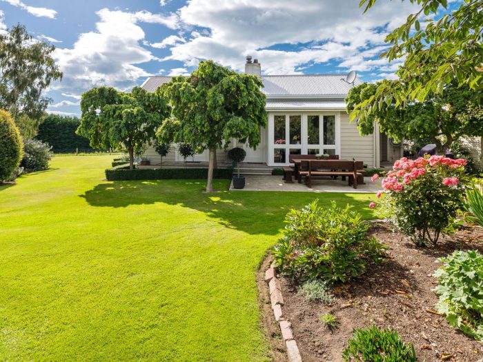 357 Hook School Road, Makikihi, Waimate, Canterbury, 7978, New Zealand