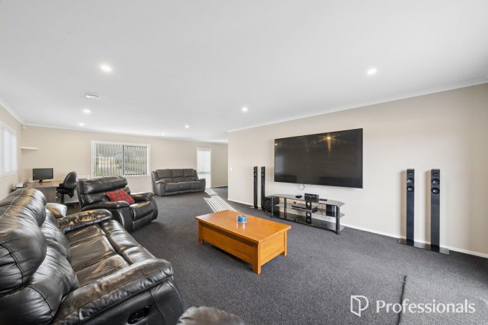 6 Jack Vaughan Grove, Wainuiomata, Lower Hutt, Wellington, 5014, New Zealand