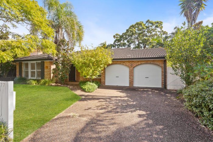 77 Mitchell Dr, Kariong NSW 2250, Australia