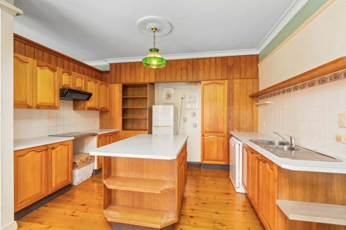 35 Cebalo Pl, Kariong NSW 2250, Australia