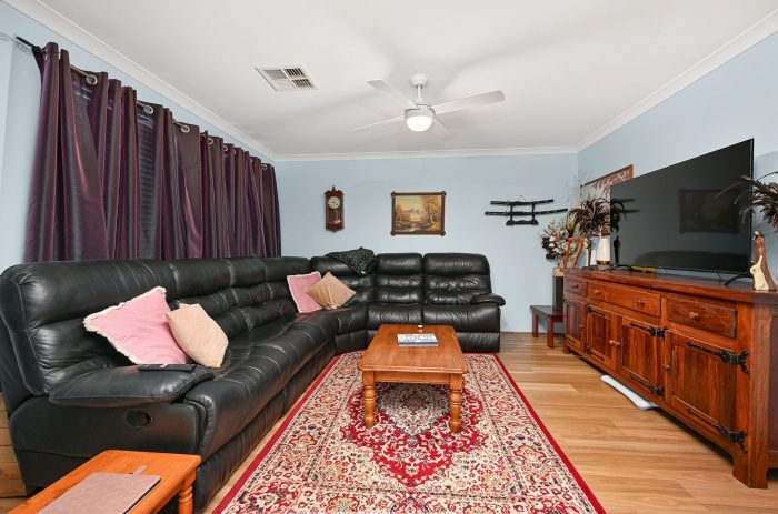 103 Kingston Dr Australind WA 6233 Australia