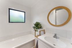 177 Koru Road, Omata, New Plymouth, Taranaki, 4374, New Zealand