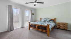 33 Laucke Dr Stockwell SA 5355 Australia