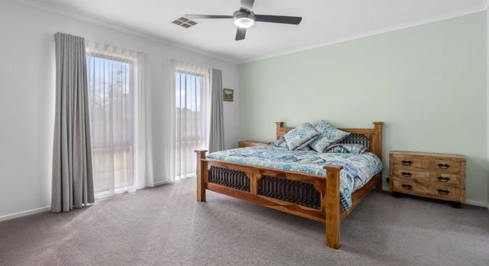 33 Laucke Dr Stockwell SA 5355 Australia