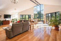 8 Seascape Rise, Yallingup WA 6282, Australia