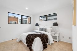 10 Longview Oak Lane, Papakura, Auckland, 2113, New Zealand