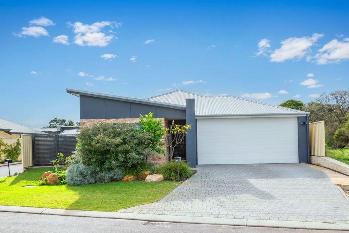 43 Waterville Rd, Dunsborough WA 6281, Australia