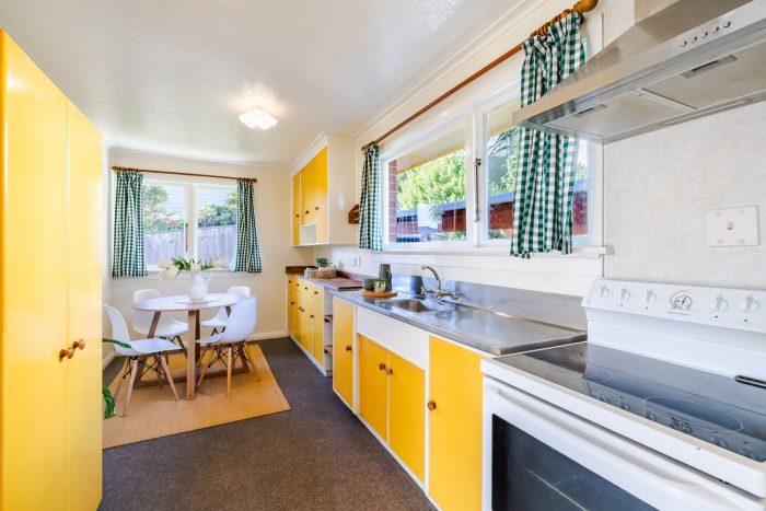 38 Oates Street, Kaikorai, Dunedin, Otago, 9010, New Zealand