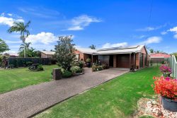 26 Paul Dr, Point Vernon QLD 4655, Australia