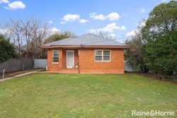 88 Fernleigh Rd, Mount Austin NSW 2650, Australia