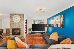 34 Hempstalk Cres, Kariong NSW 2250, Australia