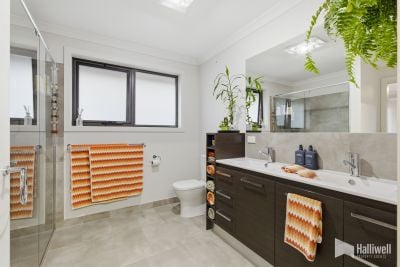 4 Ronan Ct, Spreyton TAS 7310, Australia