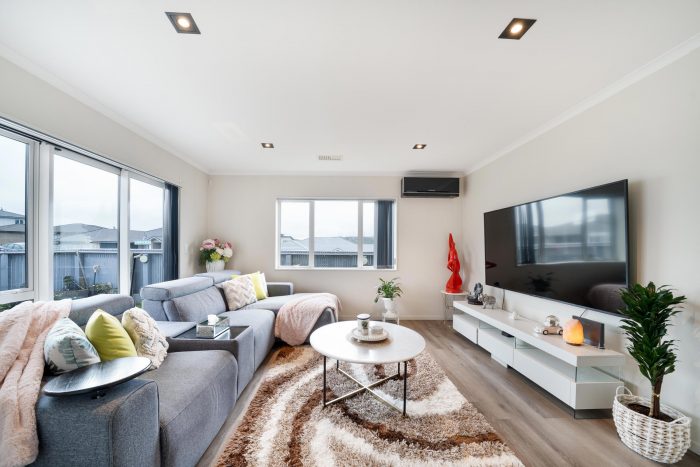 1 Saint Lucia Place, Grenada Village, Wellington, 6037, New Zealand