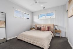 29 Swanbourne Ave, Highton VIC 3216, Australia