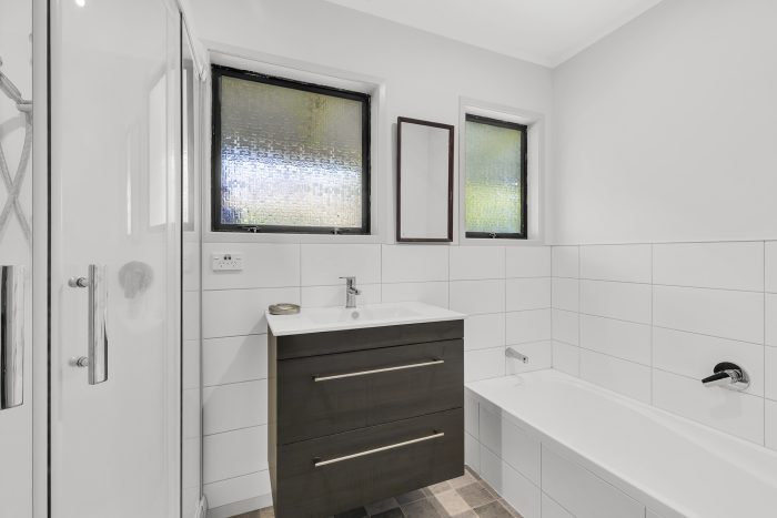 19 Tara Place, Snells Beach, Rodney, Auckland, 0920, New Zealand