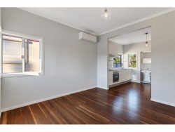 15 Grant St, Allenstown QLD 4700, Australia