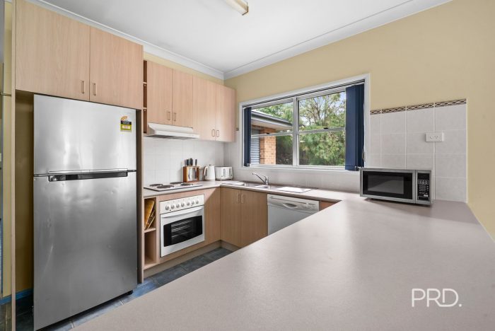 87 Veale St, Ashmont NSW 2650, Australia