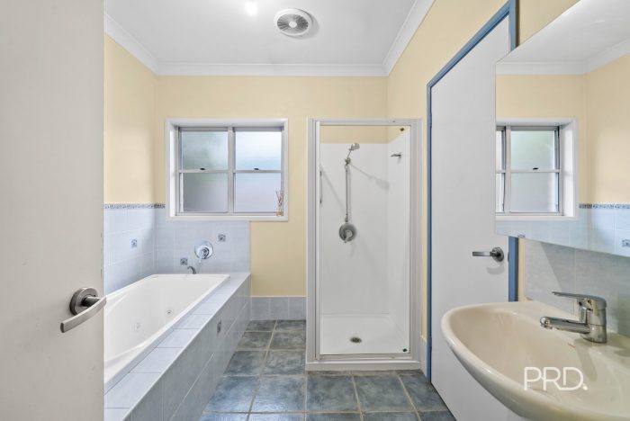 87 Veale St, Ashmont NSW 2650, Australia