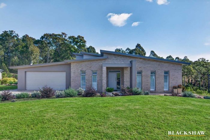 5 Victor Cct, Batehaven NSW 2536, Australia