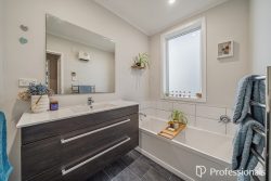 6 Viscount Grove, Kelson, Lower Hutt, Wellington, 5010, New Zealand