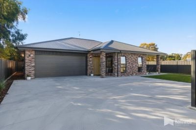 2/19 Alberta St, Latrobe TAS 7307, Australia