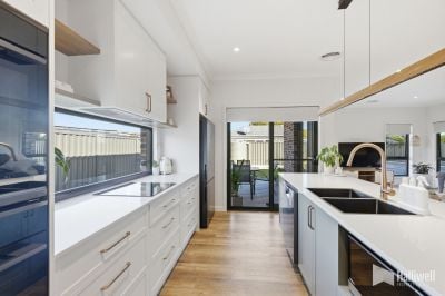 2/19 Alberta St, Latrobe TAS 7307, Australia