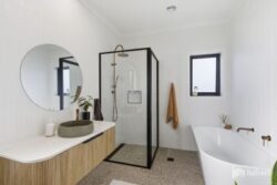 2/19 Alberta St, Latrobe TAS 7307, Australia