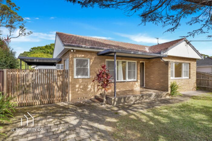 42 Alpha Rd Woy Woy NSW 2256 Australia