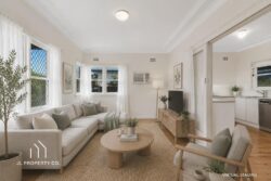 42 Alpha Rd Woy Woy NSW 2256 Australia