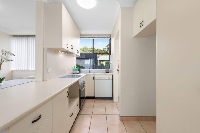 20/12 Walton Cres Abbotsford NSW 2046 Australia