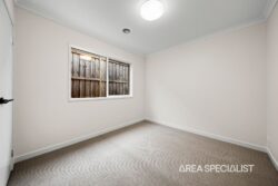 4 Sassafras St Warragul VIC 3820 Australia