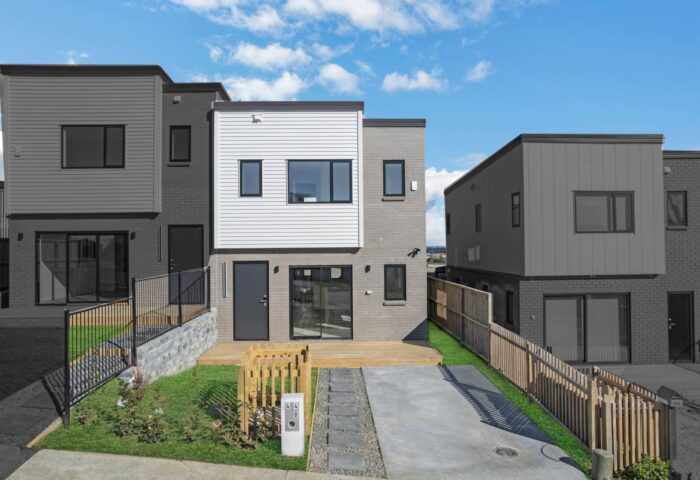 44B Crestview Rise Papakura Auckland 2110 New Zealand