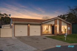 14 Barden Pl Gordon ACT 2906 Australia