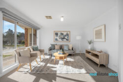 14 Barden Pl Gordon ACT 2906 Australia
