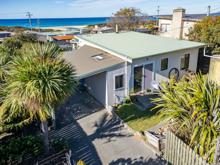6 Bel-Air Cres Beaumaris TAS 7215 Australia