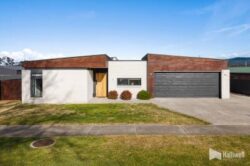 2 Benny St Latrobe TAS 7307 Australia