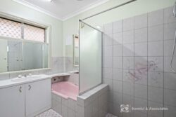 19 Croyland St, Wodonga VIC 3690, Australia