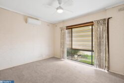 27 Cynthia St Para Hills SA 5096 Australia