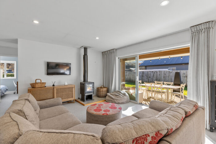 4 Warbler Lane Albert Town Wanaka Otago 9305 New Zealand