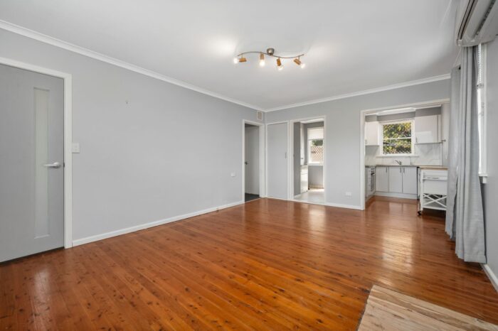6 Downey Street Queanbeyan NSW 2620 Australia